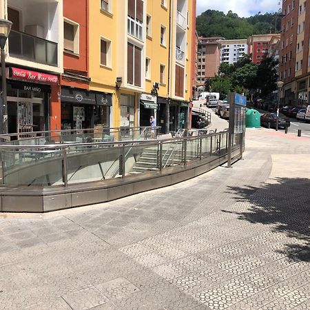 Unique Bilbao Bilbau Exterior foto