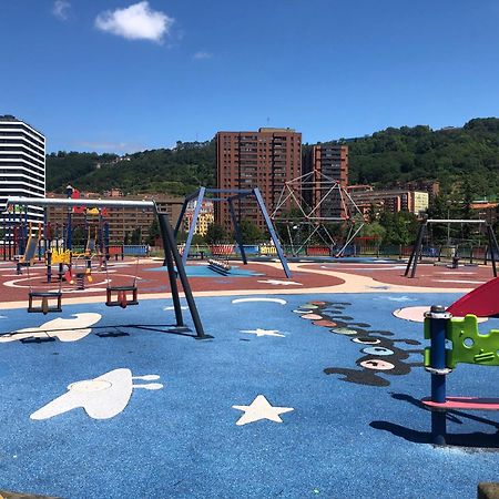 Unique Bilbao Bilbau Exterior foto