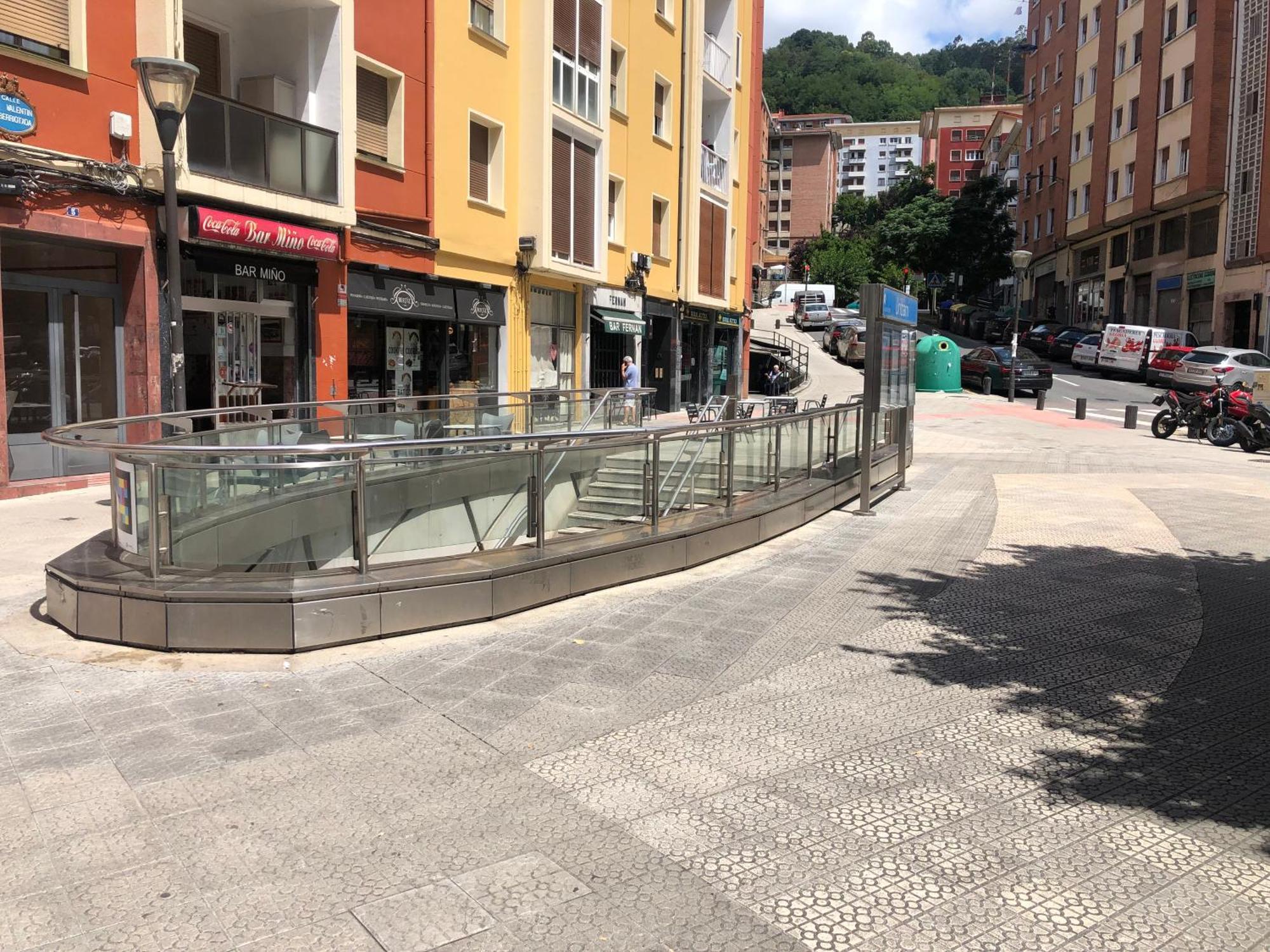 Unique Bilbao Bilbau Exterior foto